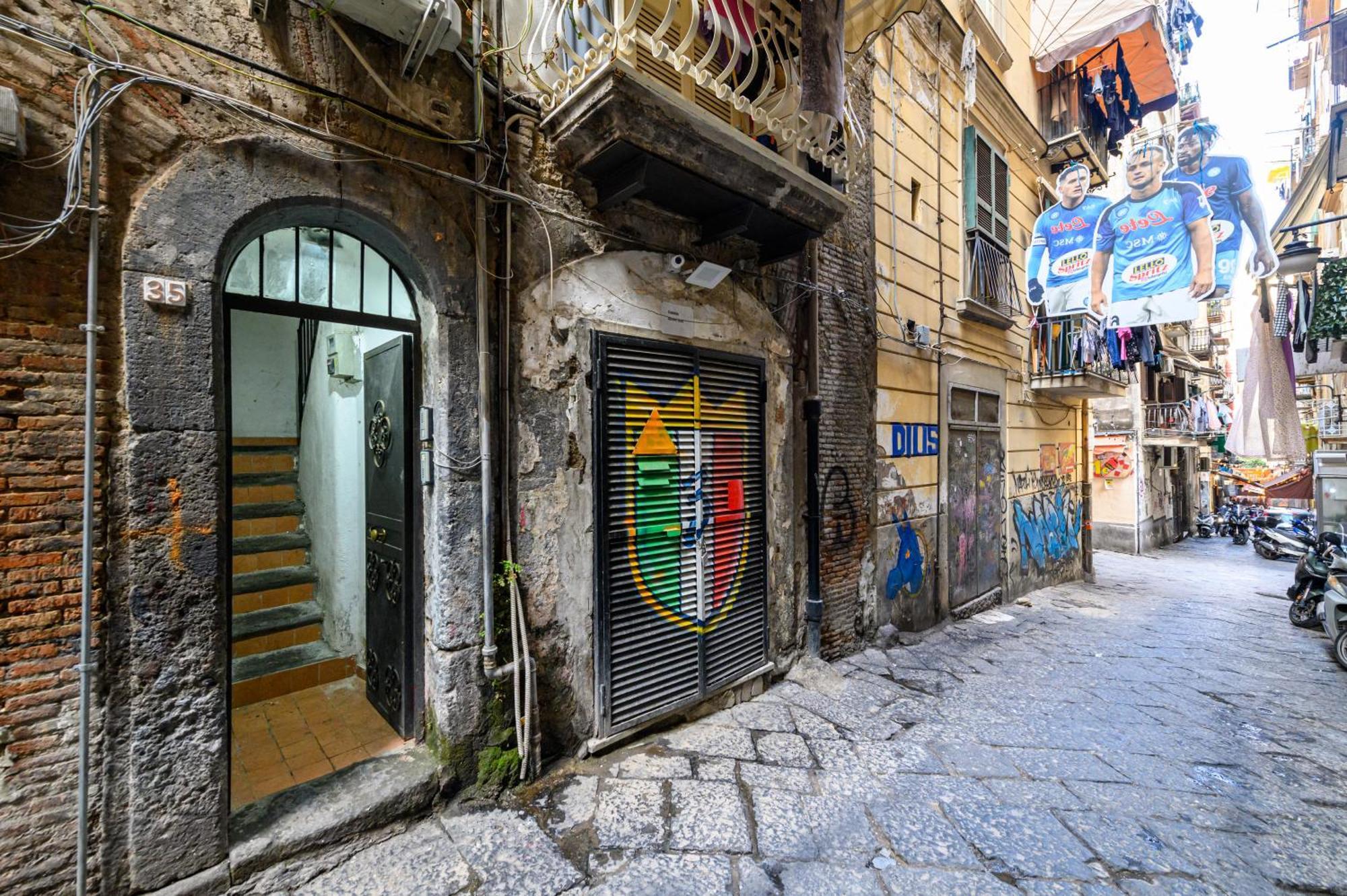 El Barrio In Bed Lejlighed Napoli Eksteriør billede